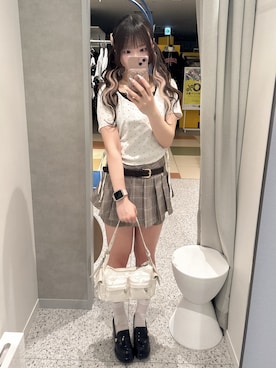 「アイテム（シューズ）」を使った、ひまりさん（レディース・155cm）の春コーディネート