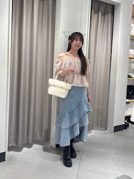 「Heather（ヘザー）のアイテム（バッグ）」を使った、ERiNAさん（レディース・153cm）の春コーディネート