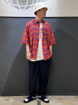「BEAMS（ビームス）のアイテム（シャツ/ブラウス）」を使った、イハラ 低身長 ケンスケさん（メンズ・165cm）の夏コーディネート