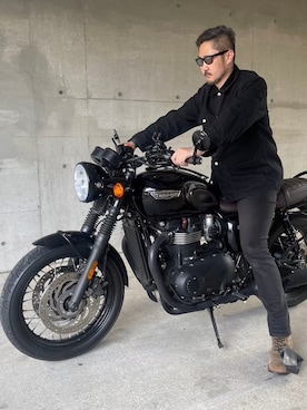 「RED WING（レッドウィング）のRED WING IRON RANGER レッドウイング アイアンレンジャー（ブーツ、グレー系）」を使った、Koichiro Akiyamaさん（メンズ・187cm）の冬コーディネート