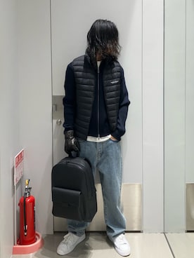 「ARMANI EXCHANGE（アルマーニエクスチェンジ）の【A|X アルマーニ エクスチェンジ】ラムレザー グローブ（手袋）」を使った、TAKUYAさん（メンズ・174cm）の冬コーディネート