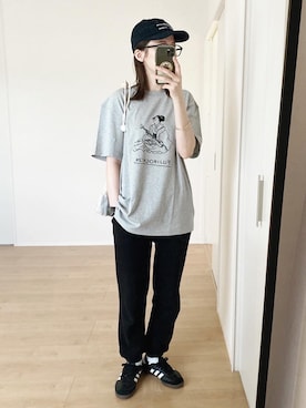 「アイテム（ソックス/靴下、ブラック系）」を使った、himarisoさん（レディース・164cm）の秋コーディネート