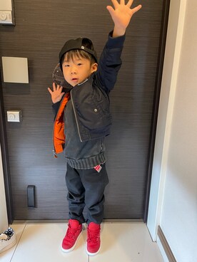 「DC（ディーシー）のDC/ディーシー キッズ キャップ YCP221611（キャップ、ブラック系）」を使った、s.o_brosさん（キッズ・120cm）の秋コーディネート