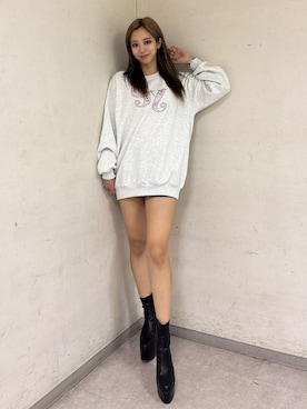 「アイテム（デニムスカート）」を使った、YURARAさん（レディース・170cm）の冬コーディネート