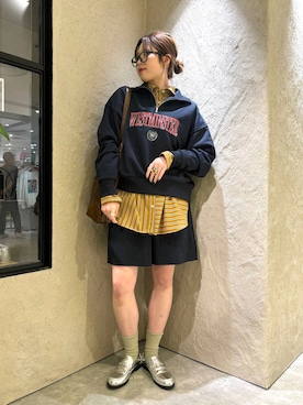 「アイテム（スウェット）」を使った、あやさん（レディース・162cm・10代）の秋コーディネート