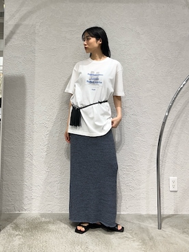 「KBF（ケイビーエフ）のメランジRIBニットスカート（スカート、ブルー系）」を使った、たけださん（レディース・160cm）の春コーディネート