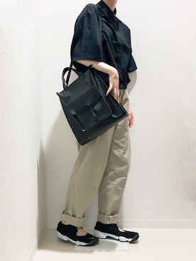 「NIKE（ナイキ）のナイキ エア リフト ブリーズ ウィメンズシューズ / Nike Air Rift Breathe Women's Shoes 848386-001 Black（スニーカー）」を使った、智さん（レディース・163cm）の夏コーディネート