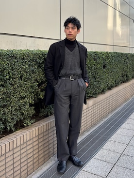 「アイテム（ニット/セーター、グレー系）」を使った、kaede0238さん（メンズ・184cm）の冬コーディネート