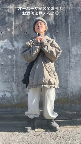 PAIRMANON STREETのスウェットパンツを使った Rey さんのファッション動画