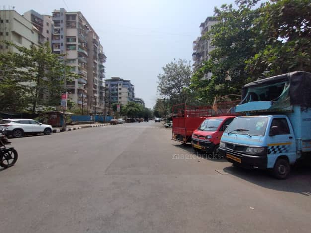 parking in Kamothe