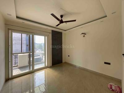3BHK Builder Floor Apartment for Rent in Greenfield Colony, Mathura Road