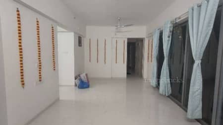 2 BHK flat for rent in Garve Eastern River Residency in Pimple Gurav Pune