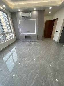 Buy 4 BHK Resale Flat in  Jaypee Greens Knights Court Noida