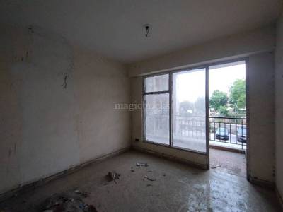 Buy 2 BHK Resale Flat in  Whispering Heights Faridabad