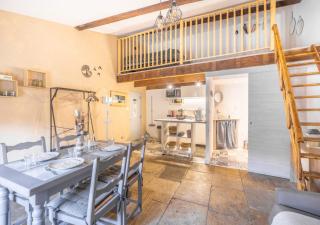 Logement bohème 2 à 4 personnes centre Beaucaire Cocoon 4 - 0