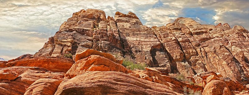 Red rock sandstone formations at Red Rock Canyon outside Las Vegas