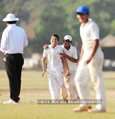 Jr Tendulkar plays Cricket