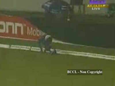 Virat Kohli's pants down