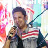 Article image for: See the latest photos of <i class="tbold">Manoj Muntashir</i>