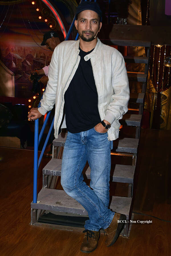 Deepak Dobriyal Stills