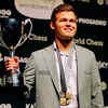 Article image for: <i class="tbold">magnus carlsen</i> beats Fabiano Caruana in chess title decider