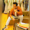 Article image for: Ranjha <i class="tbold">Vikram Singh</i> accompanies his fiancée Simran Kaur for her wedding shopping