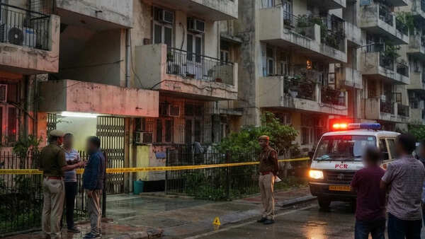 28-year-old dies after fatal fall from NDMC flats in Delhi
