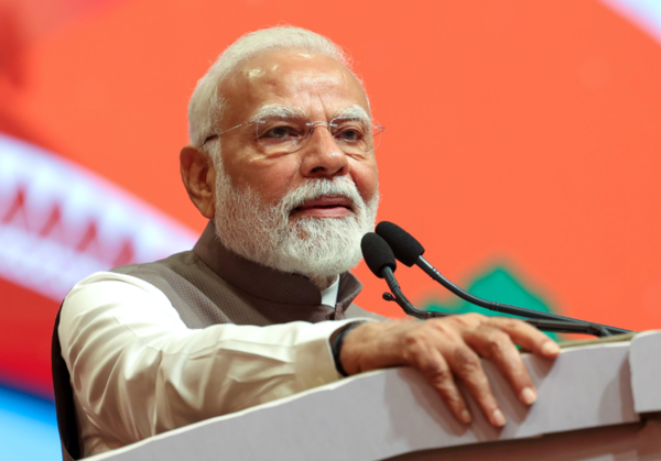 PM: Tell masses how Nehru 'betrayed' India with IWT