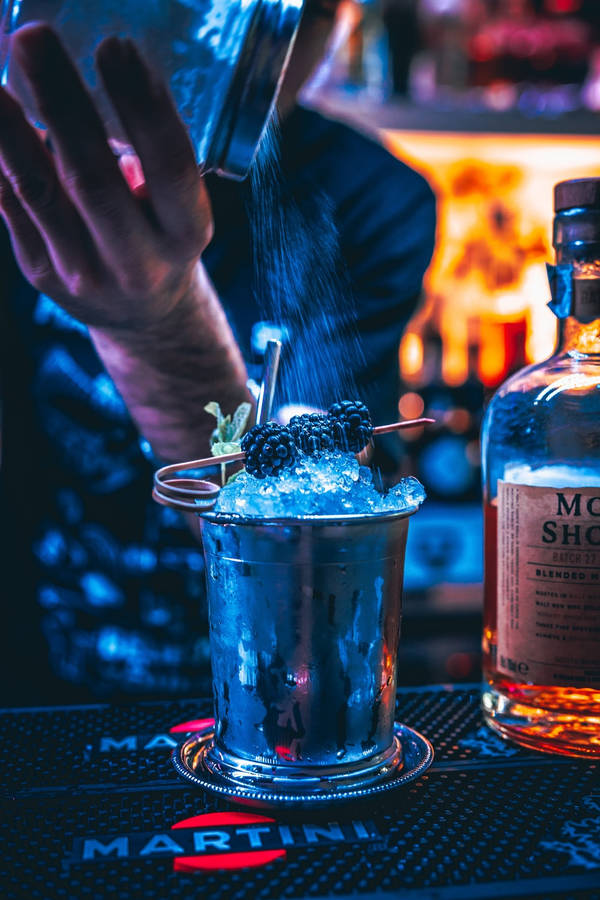 Bebida preparada pelo barman