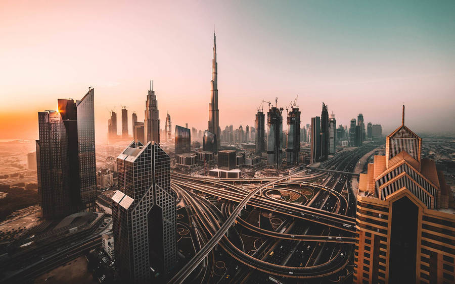 Paysage urbain de Dubaï au coucher du soleil fond d'écran.