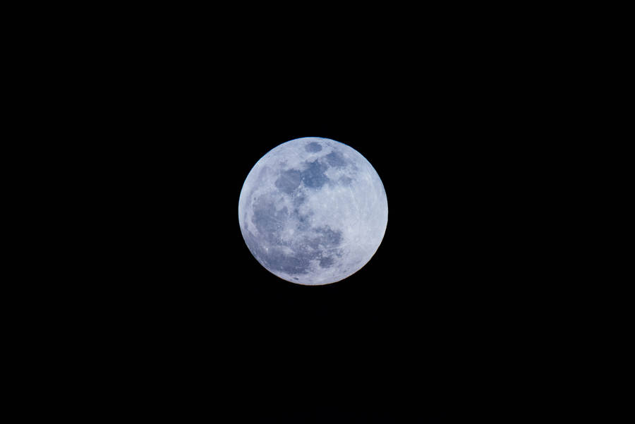 Preview wallpaper moon, full moon, satellite