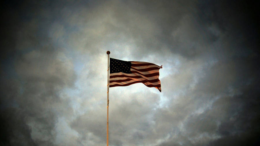 Fond d'écran Drapeau Patriotique Levé