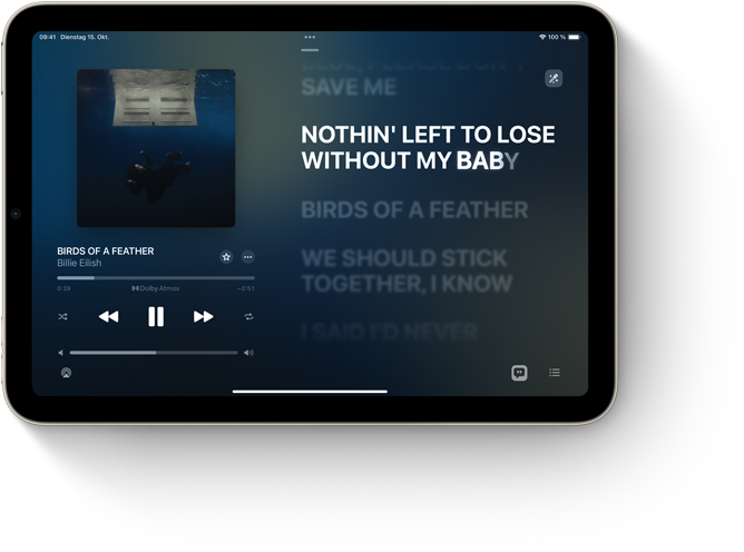 Ein iPad mini im Querformat zeigt Empfehlungen in der Apple TV App.