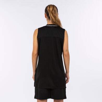 Set woman Atlanta black white