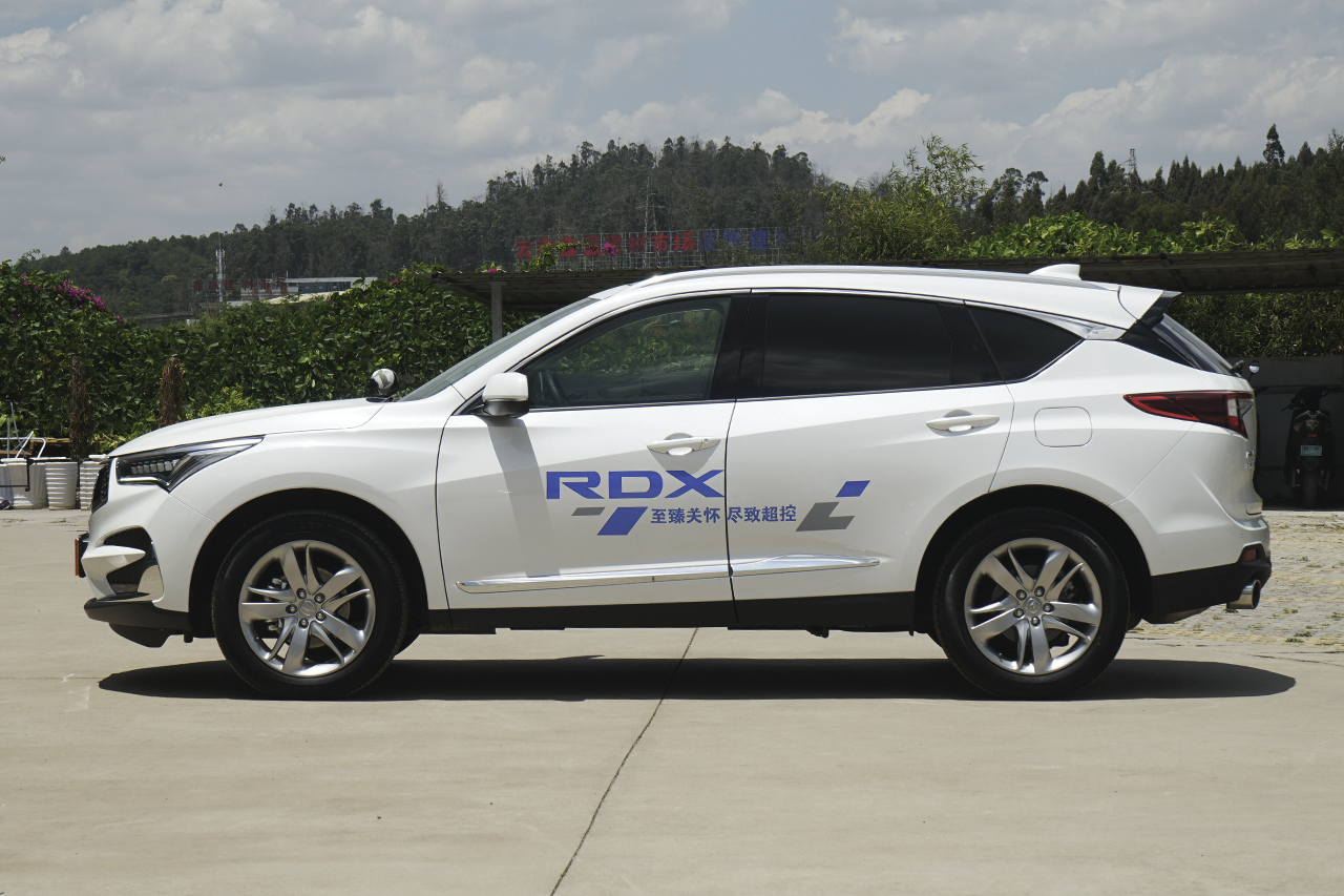 2019款讴歌RDX 2.0T自动钻享·魅版SH-AWD 