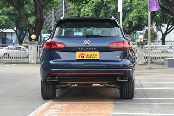 2023款途锐 3.0TSI 锐享��? 经典运动套装