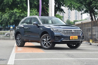 2023款途锐 3.0TSI 锐享��? 经典运动套装