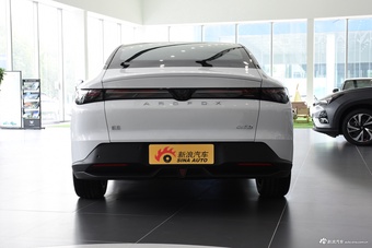 2024款极��? 阿尔法S5 708MAX 200kW