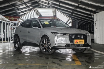 2023款DS 4 1.6T 里沃利CROSS��?