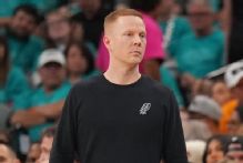 Sources: Magic finalizing deal to hire Spurs asst. Sweeney as coach