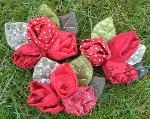 cotton rosebuds red