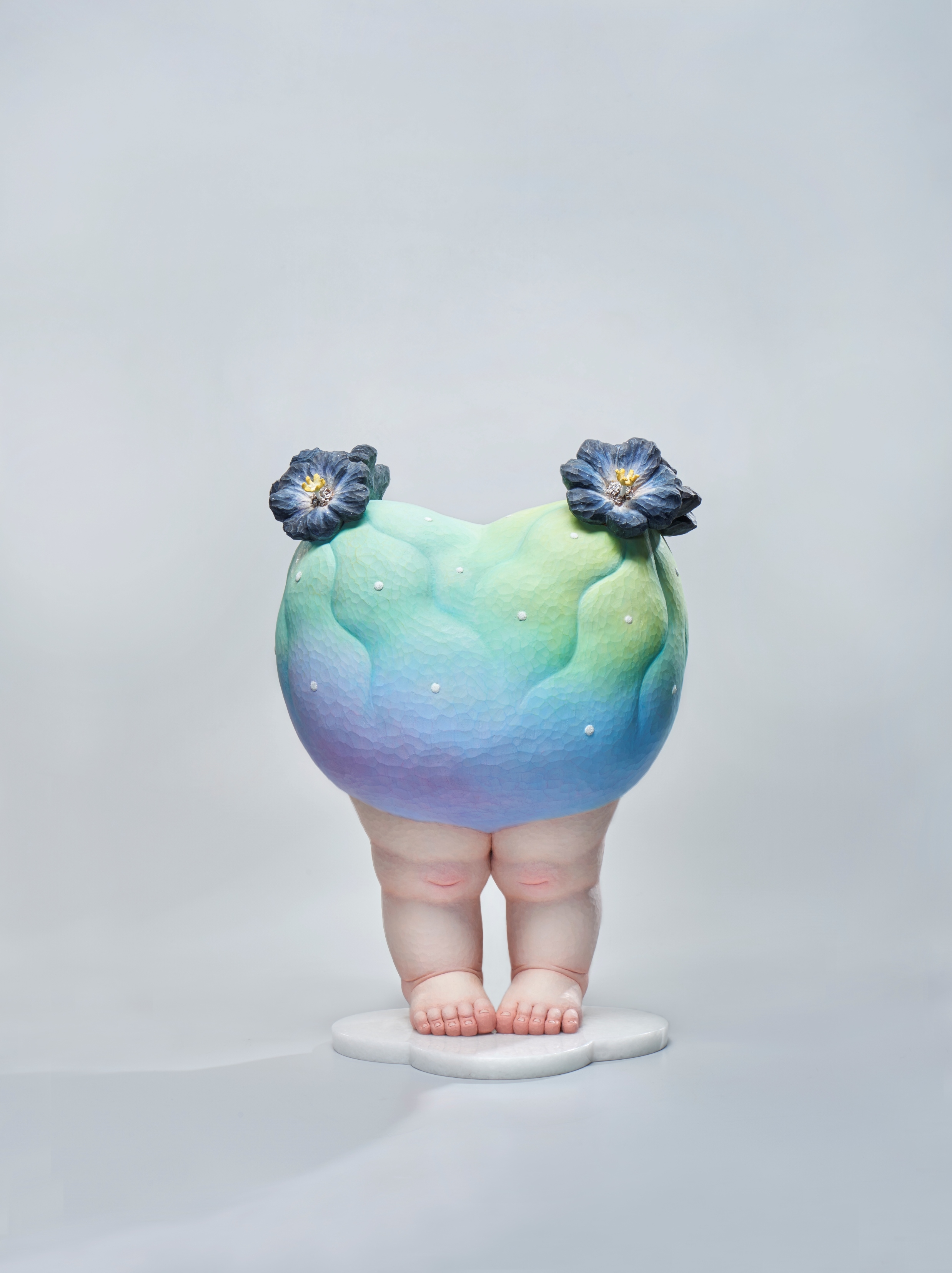 黃品彤與 Cloudless Life 合作「Big Baby」展覽展開