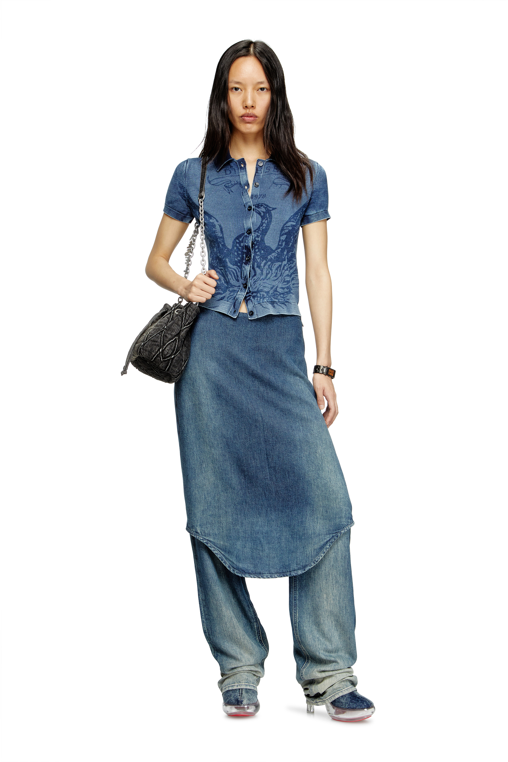 Diesel - CHARM-D BUCKET S, Damen Charm-D S-Mini-Beuteltasche aus behandeltem, gestepptem Denim in Schwarz - 2
