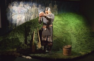 The sagas tell that king Olav Tryggvason opened several burial mounds at Avaldsnes. (Photo Ørjan Iversen)