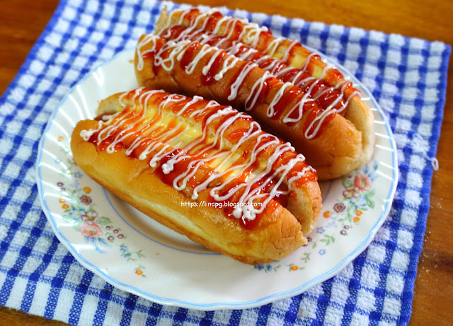 roti sosej cheese, roti kukus cheese, idea sarapan ringkas,