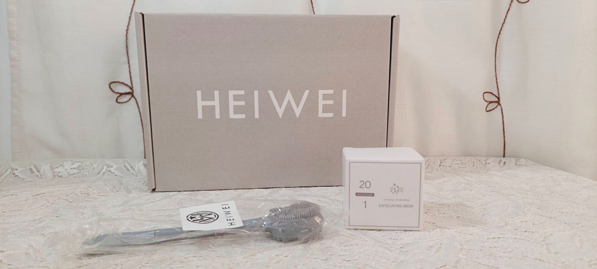 護膚｜HEIWEI 何謂美白膜淨去角質面膜，清涼薄荷感的泥狀