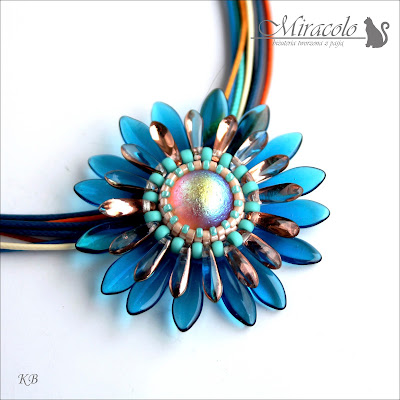 Margaretta – wisior z koralikami dagger Miracolo, dagger beads, dagger pendant , dome beads