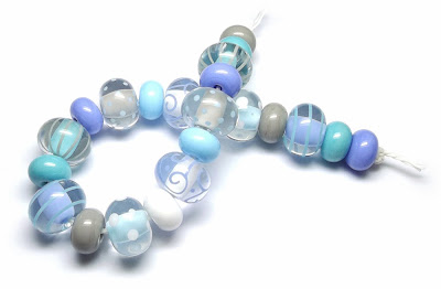 Lampwork glass beads by Laura Sparling Lampwork glass beads by Laura Sparling