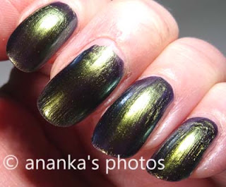 Hits Mari Moon Cool Nail Polish Hits Mari Moon Cool Nail Polish