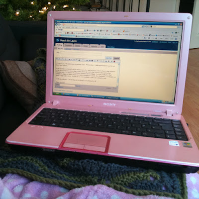 Blogging on the sofa Blogging on the sofa